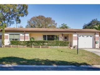 1622 Valencia Dr, Largo, FL 33778-1207