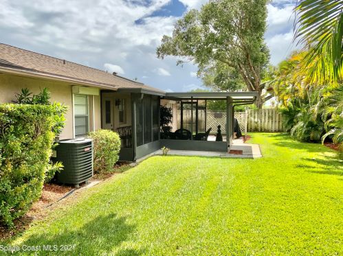 711 Date Palm Blvd, Melbourne, FL 32901-8108