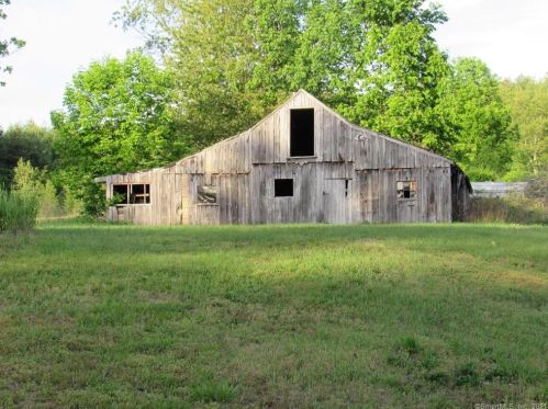 274 Main St, North Sterling CT  06377-1810 exterior