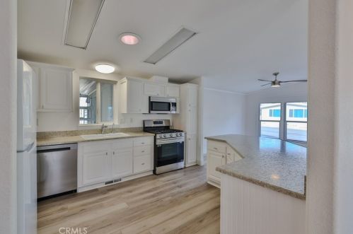 503 Cerritos Way, Cathedral City CA  92234-1617 exterior