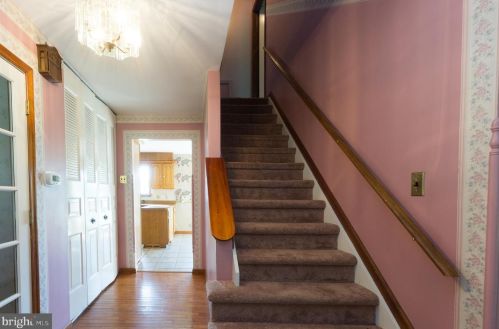 398 Renninger Rd, Perkiomenville, PA 18074-9628