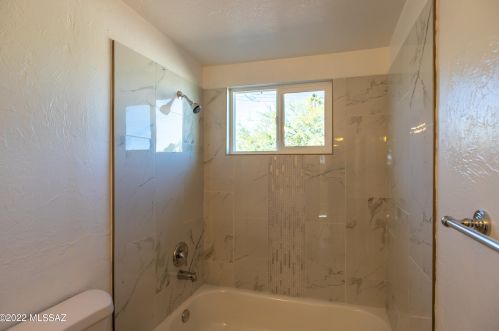 8409 Mary Dr, Tucson AZ  85730-2038 exterior