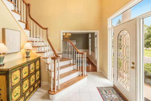4002 Gazebo Hill Pkwy, Thiensville, WI 53092-5185
