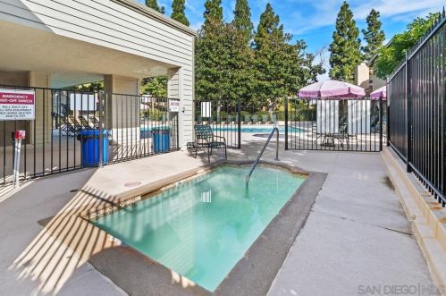 3043 Old Bridgeport Way, San Diego CA  92111-7727 exterior