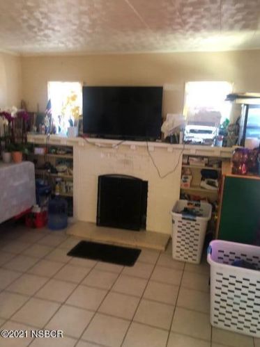511 Lincoln St, Santa Maria, CA 93458-4025