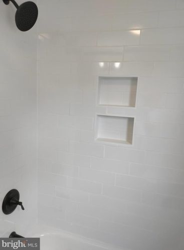 725 Ivy Dr, Seaford DE  19973-1340 exterior