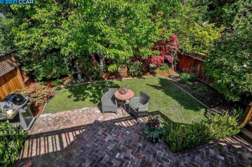 4171 Howe St, Oakland CA  94611-5117 exterior