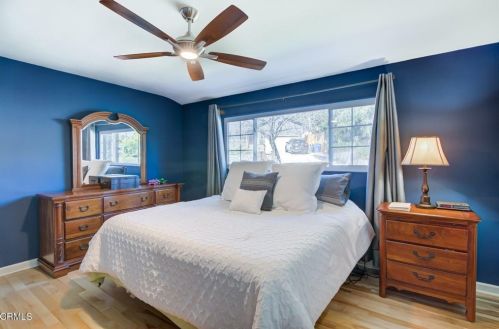 2902 El Caminito, Glendale CA 91214-2005 exterior