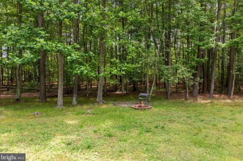 182 Beacon Ct, Montross VA  22520-4078 exterior