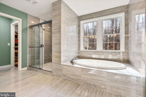 9085 Bristow Woods Ct, Nokesville VA  20181 exterior