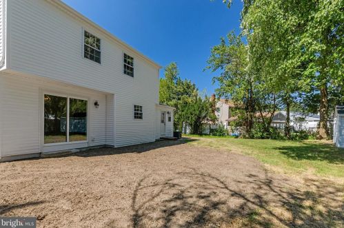 25 Coleman Rd, Berlin Boro NJ  08009-1548 exterior