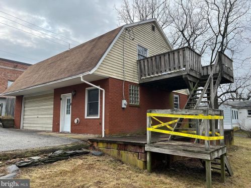824 Atlantic Ave, Red Lion, PA 17356-1516