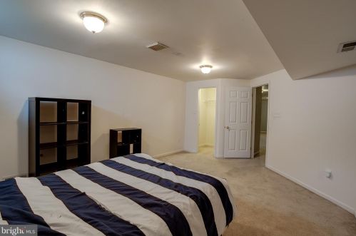 218 Harrogate Dr, Lumberton Township NJ  08048-5050 exterior