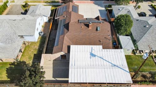 7535 Ruffner Ave, Van Nuys, CA 91406-2833
