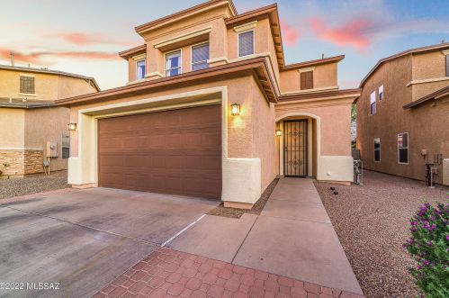 5952 Sanderling Dr, Tucson, AZ 85756-8629