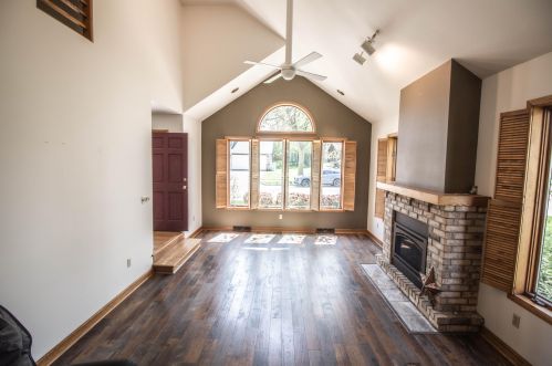 2424 Parnell Ave, Milwaukee WI 53221-4253 exterior