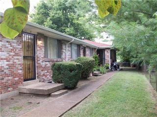 912 Scovel St, Nashville, TN 37208-2546