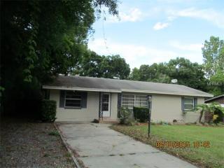 723 Grove Pl, Deland, FL 32724-2936