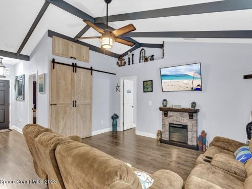 449 Toledo St, Sebastian FL  32958-4373 exterior