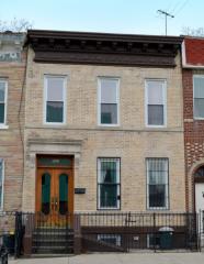 647 Knickerbocker Ave, Brooklyn, NY 11221-5037