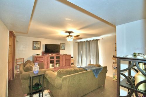 1221 Edgewater Dr, Lakeland FL  33805-4700 exterior