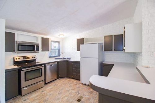 1395 Blackjack Rd, Valley View TX  76272-7707 exterior