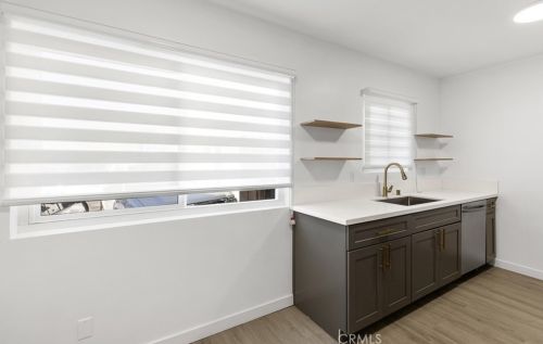 1063 Justin Ave, Glendale, CA 91201-2118