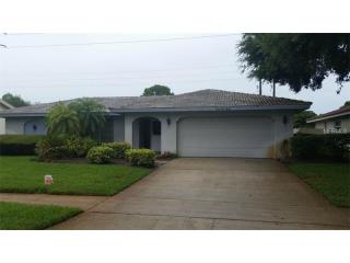 12130 66th Ave, Largo, FL 33772-6122