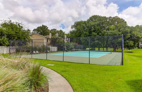 1823 Parc Vue Ave, Mount Pleasant SC  29464-7512 exterior