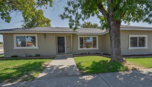 205 Adams Ave, Los Banos, CA 93635-4608
