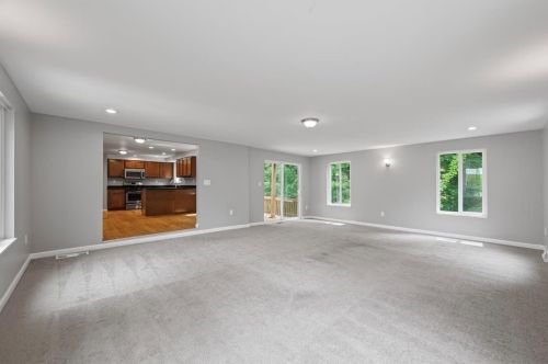 105 Lingay Ct, Glenshaw PA  15116-1035 exterior