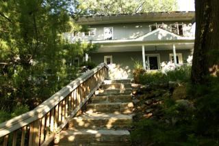142 Nearwater Ln, Tokeneke, CT 06820-5715