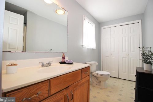 215 Ryans Run, Boothwyn PA  19060-2451 exterior