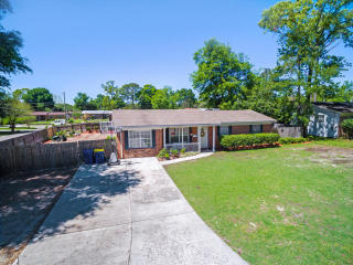 11306 Renne Dr, Jacksonville, FL 32218-4024