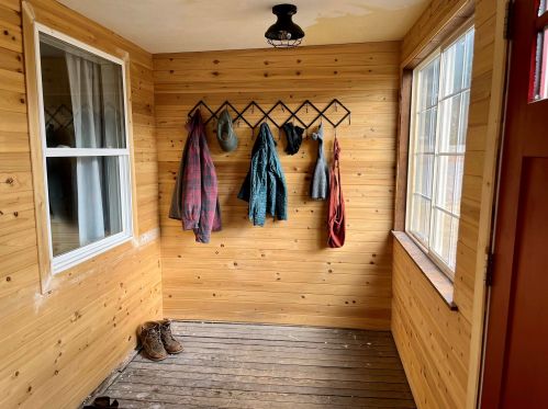 381 Utah St, Portola CA  96122-9521 exterior