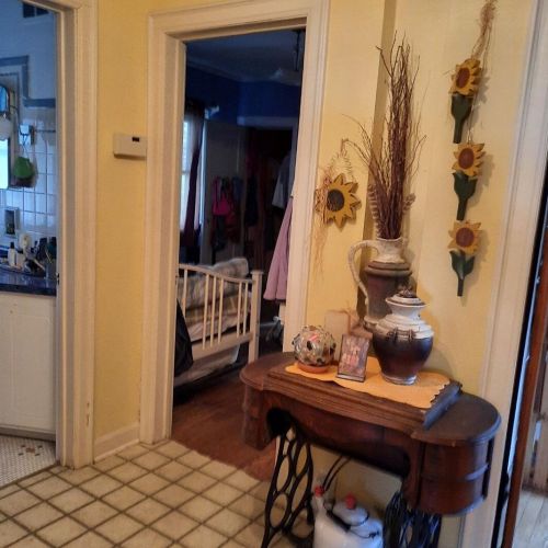 1427 Hawley Rd, Milwaukee WI 53208-2112 exterior