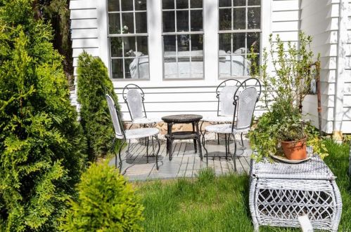 172 Country Club Rd, Waterbury, CT 06762-3113