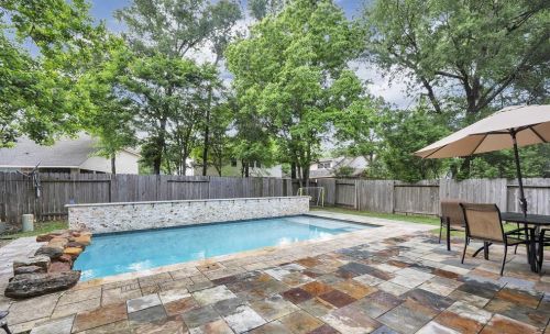 126 Genesee Ridge Dr, Conroe TX  77385-3687 exterior