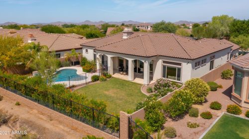 5421 Milton Dr, Cave Creek AZ  85331-2452 exterior