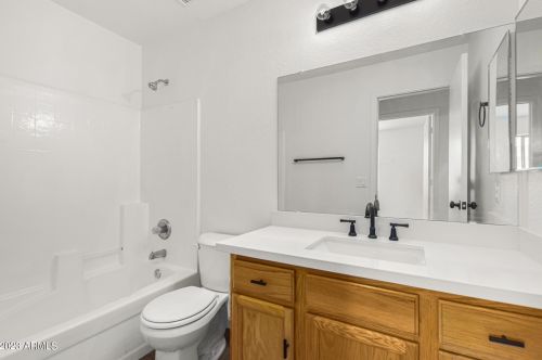 1904 Appaloosa Rd, Gilbert AZ 85296-3323 exterior