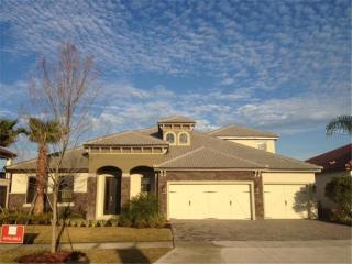 3811 Shoreside Dr, Kissimmee, FL 34746-1967