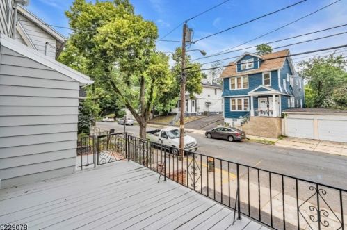 87 Melville Pl, Irvington NJ  07111-3048 exterior