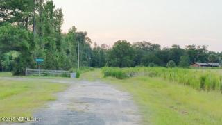 9823 Sierra Gtwy, Bryceville, FL 32009-1639