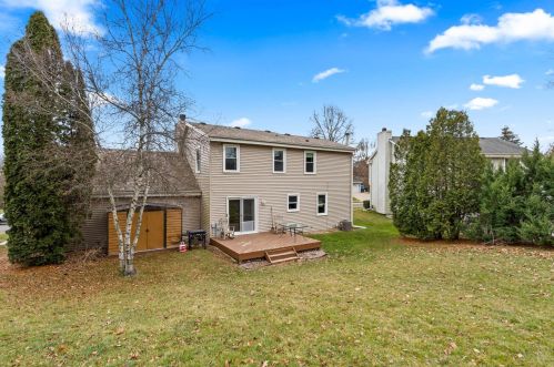 1223 Riverton Dr, Mukwonago WI  53149-1053 exterior