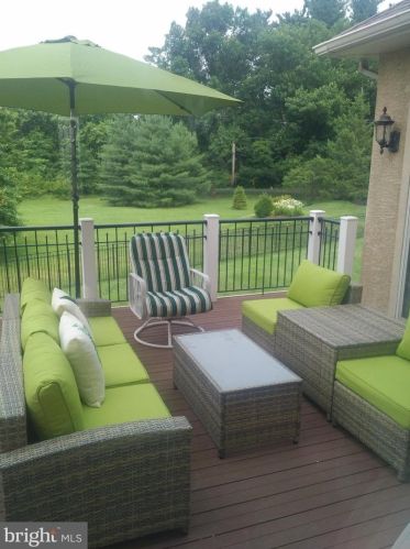 706 Daventry Way, Prospectville PA 19002-2307 exterior