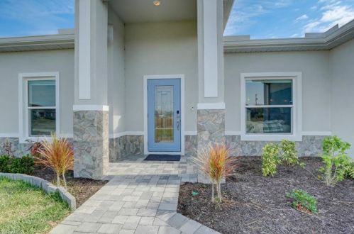 3065 5th Pl, Cape Coral FL  33904-3412 exterior