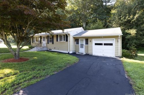 46 Andrasko Rd, Beacon Falls, CT 06403-4909