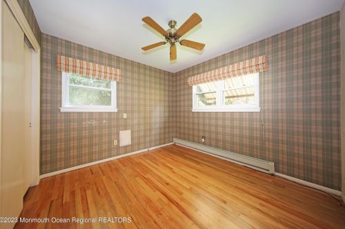 93 Poricy Ln, Tinton Falls NJ  07701-5312 exterior