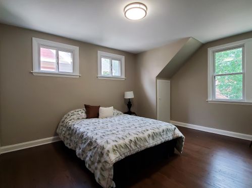 2137 62, Milwaukee WI 53213-2053 exterior