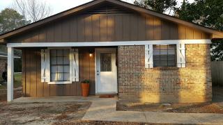 2160 Allen Ct, Mobile, AL 36605-3901